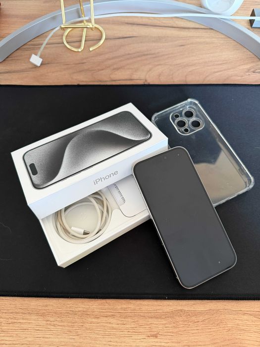 iPhone 15 pro 128GB - biały, 88% kondycji - bardzo dobry stan