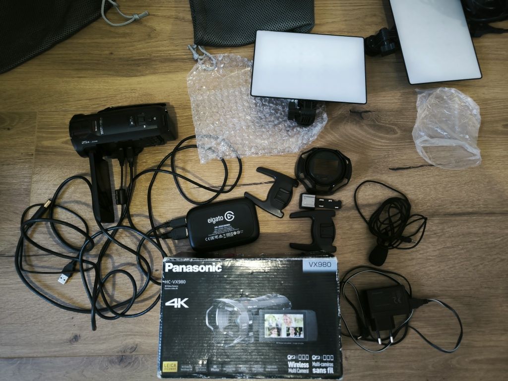 Видеокамера 4К Panasonic vx-980