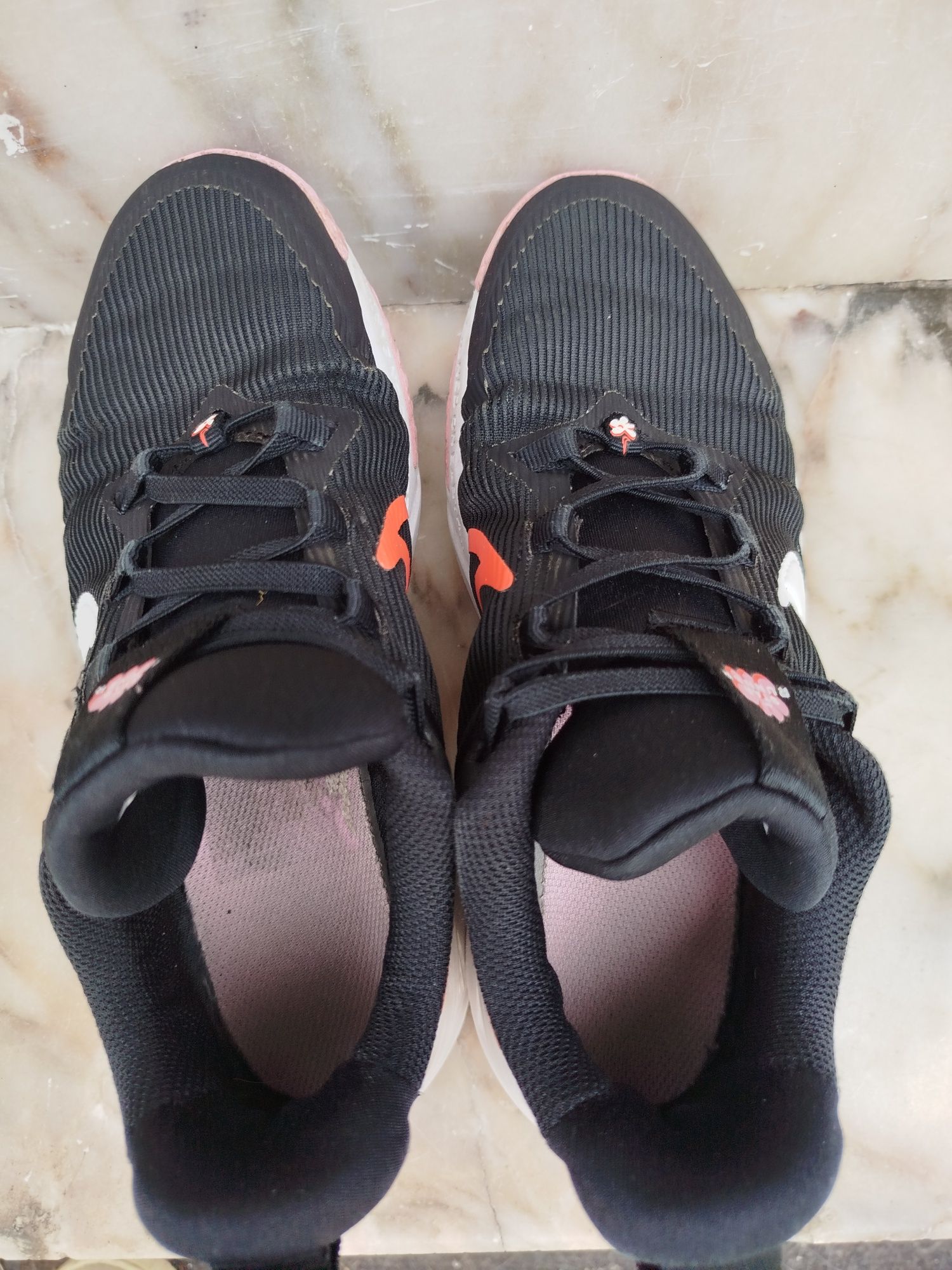 Sapatilhas Nike 35 menina