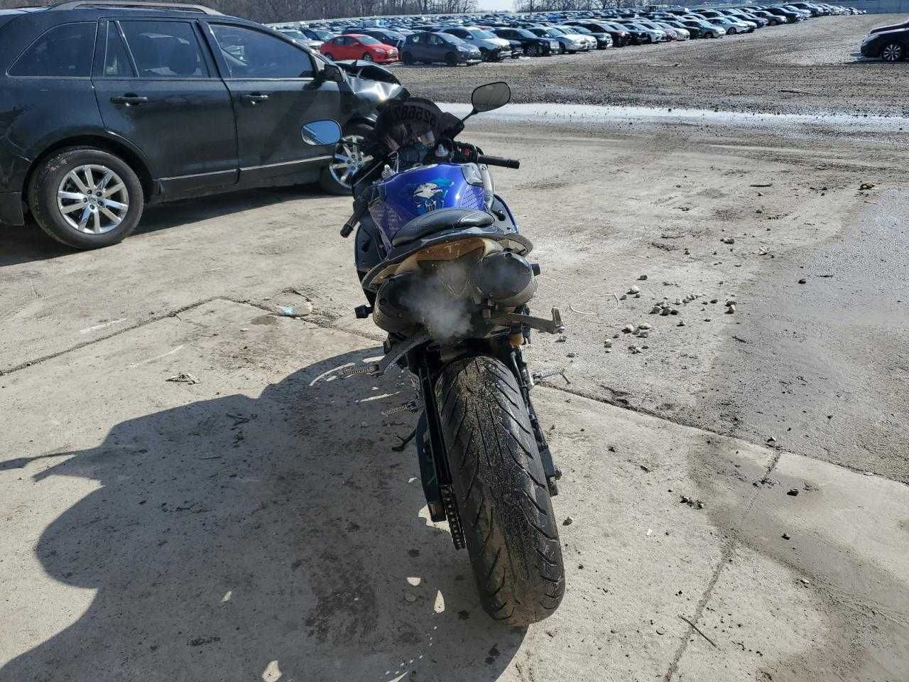 2011 Yamaha YZFR1