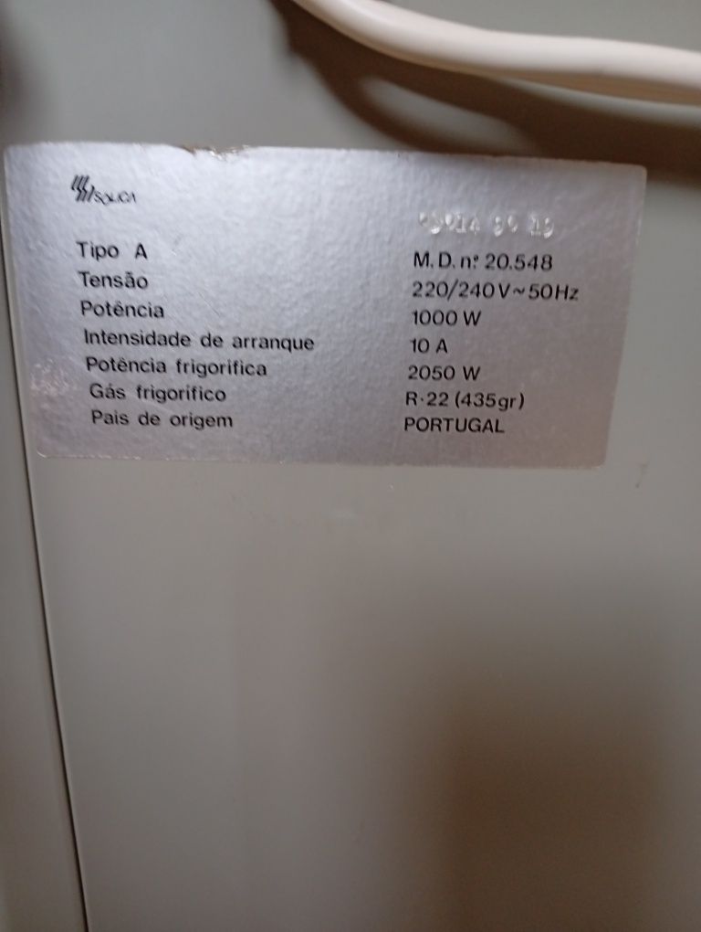Ar-condicionado portátil