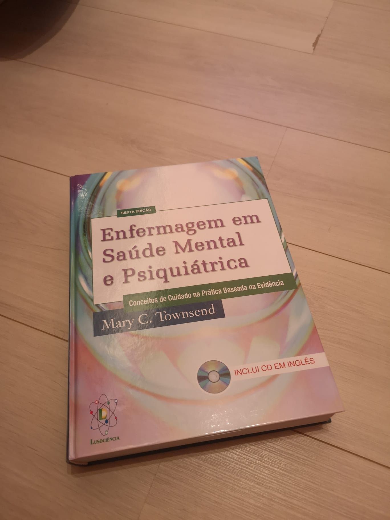 Livro Enfermagem em Saúde Mental e Psiquiátrica