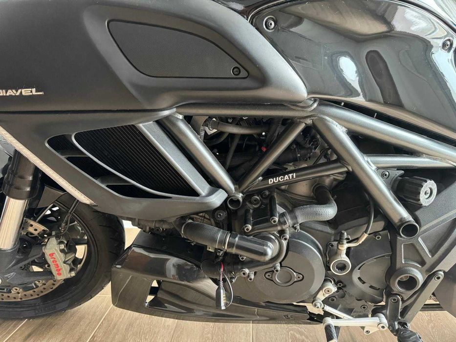 Ducati Diavel ABS