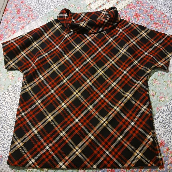 Camisola manga curta Riopele M
Axadrezado
9% lã