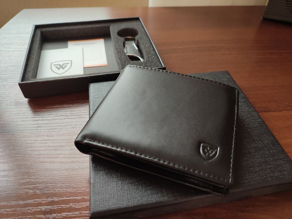 Портмоне мужское