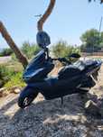Vendo PCX 2023 muito estimada