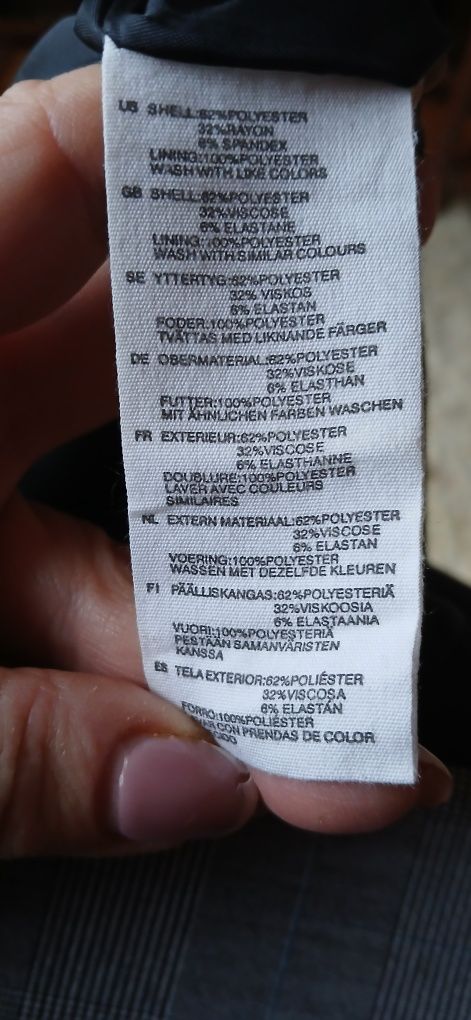 Żakiet HM 42 w drobną kratkę