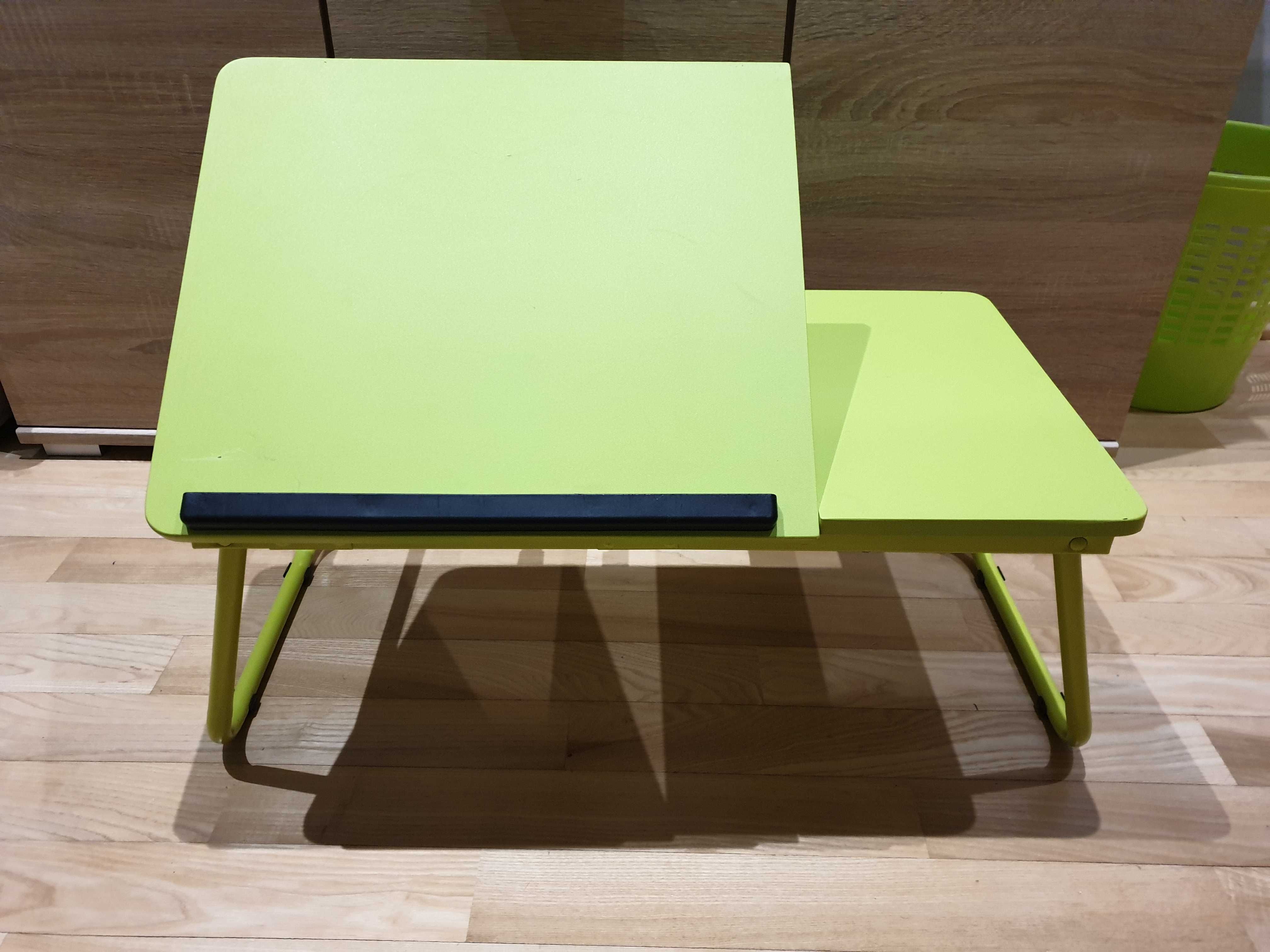 stolik pod laptop