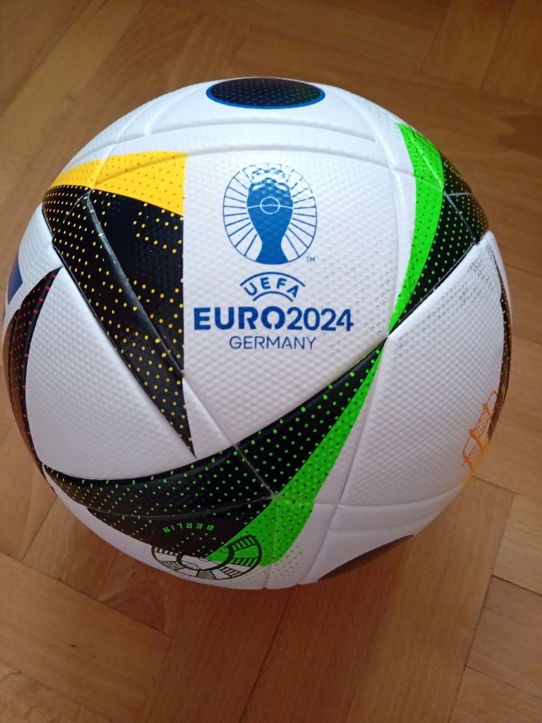 Piłka  Euro 2024