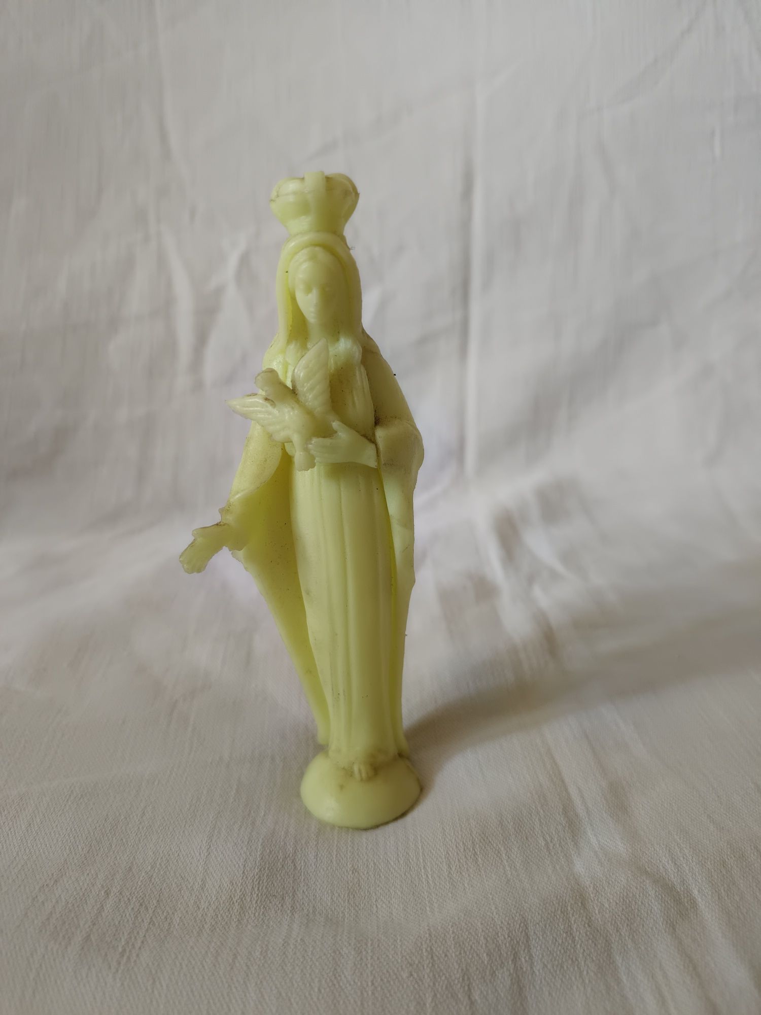Figurka - Matka Boża Licheńska, materiał fosforyzujący