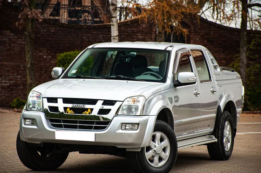 Isuzu D-Max 3.0 Diesel 163ps Automat Klima Skóra PDC Serwis