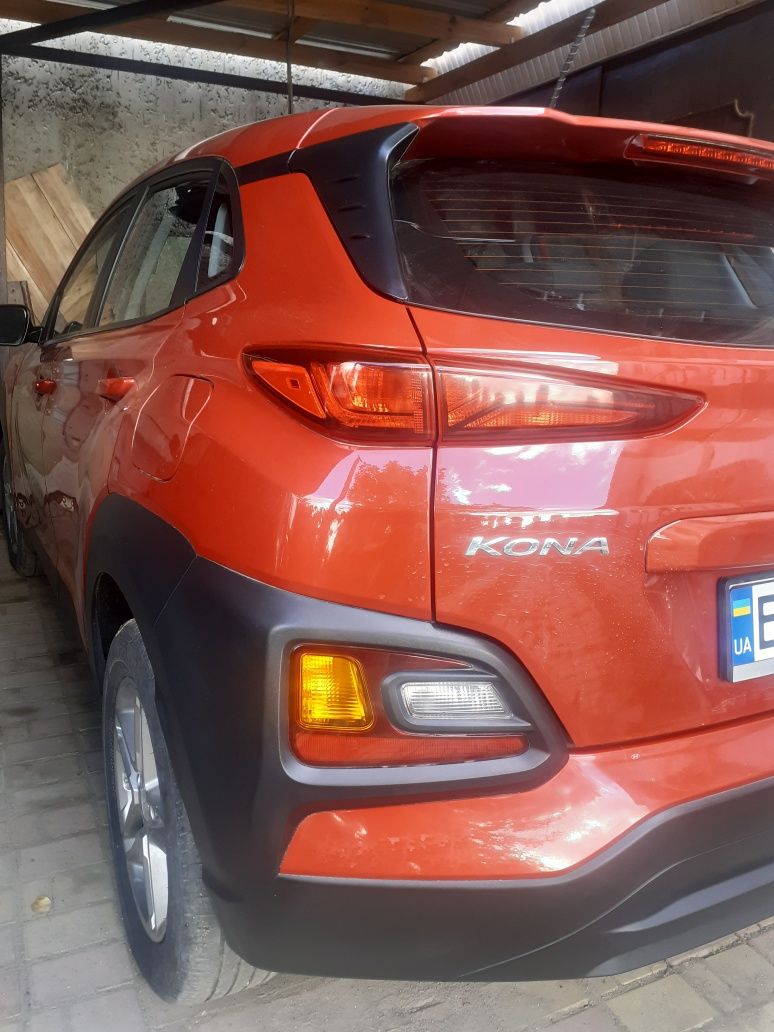 Hyundai kona 4wd продам