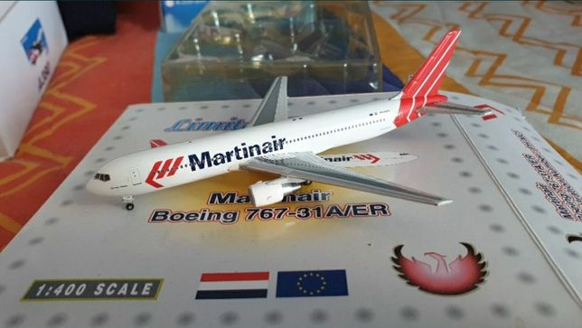 Modelo Avião Martinair Boeing B767 Escala 1:400 1/400