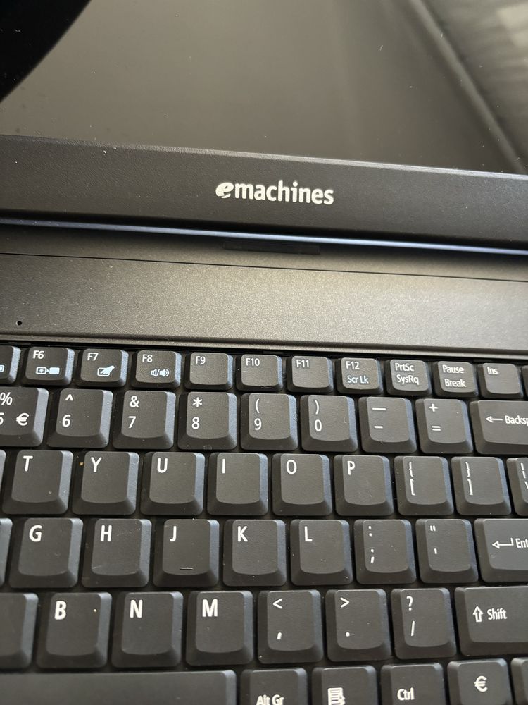 Laptop Emachines