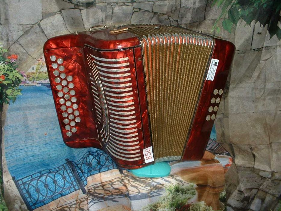 Concertina para venda N, 850