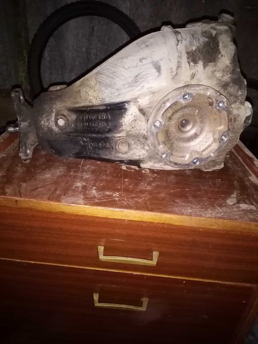 Редуктор заднього моста Мерседес 124 (3.07)