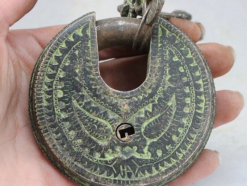 Старинный тибетский замок Ганеш