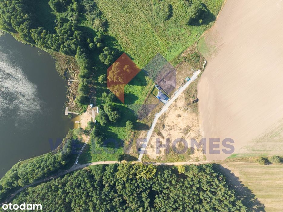 Działki rekreacyjne nad jeziorem Ołobockim.