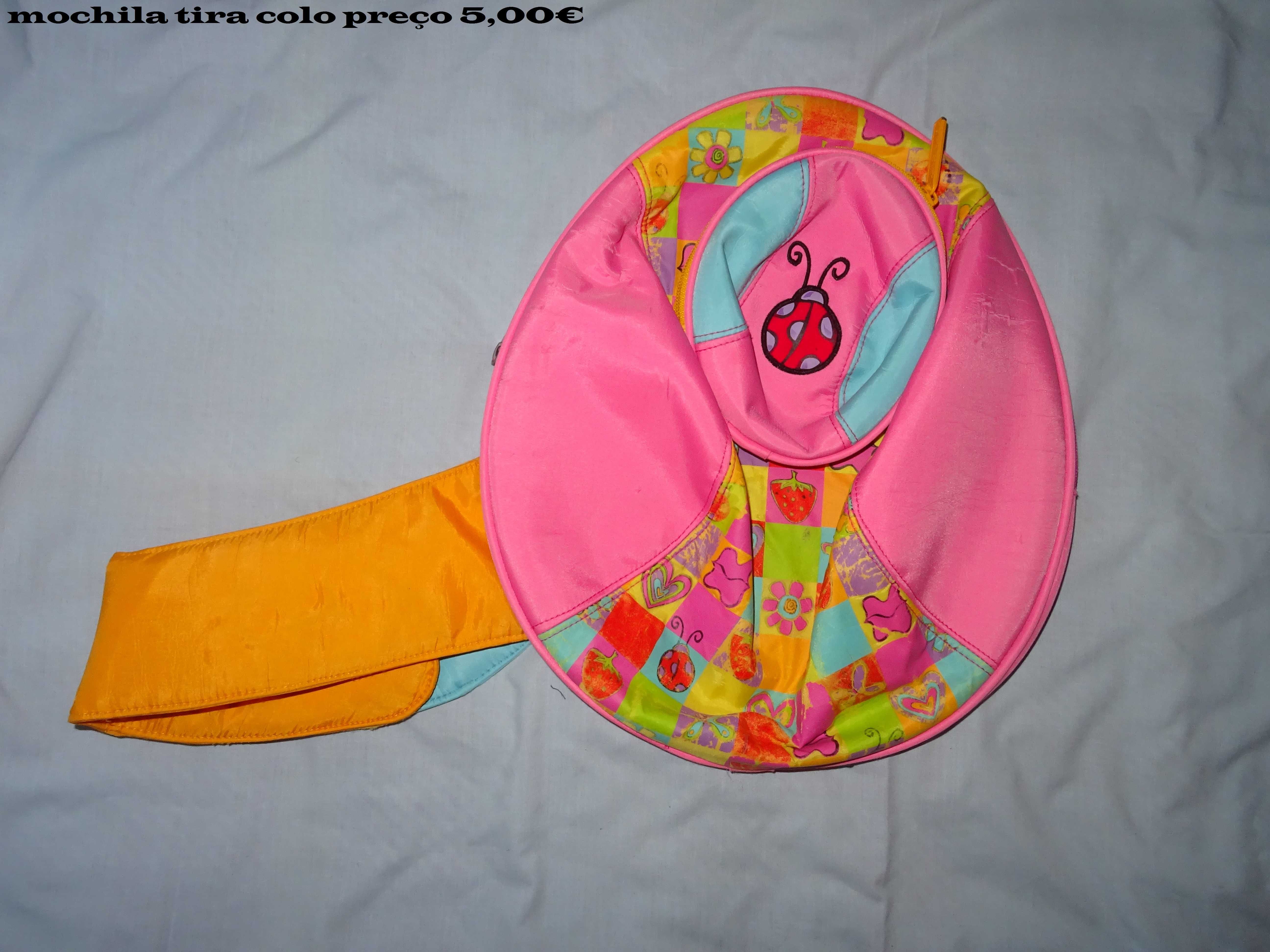 Casacos e mochilas