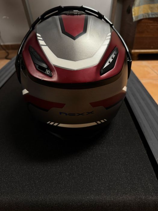 Capacete NEXX x.vilijord continental