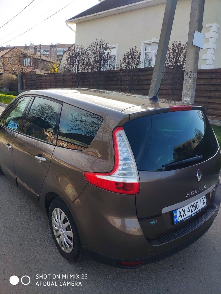 Renault Grand Scenic