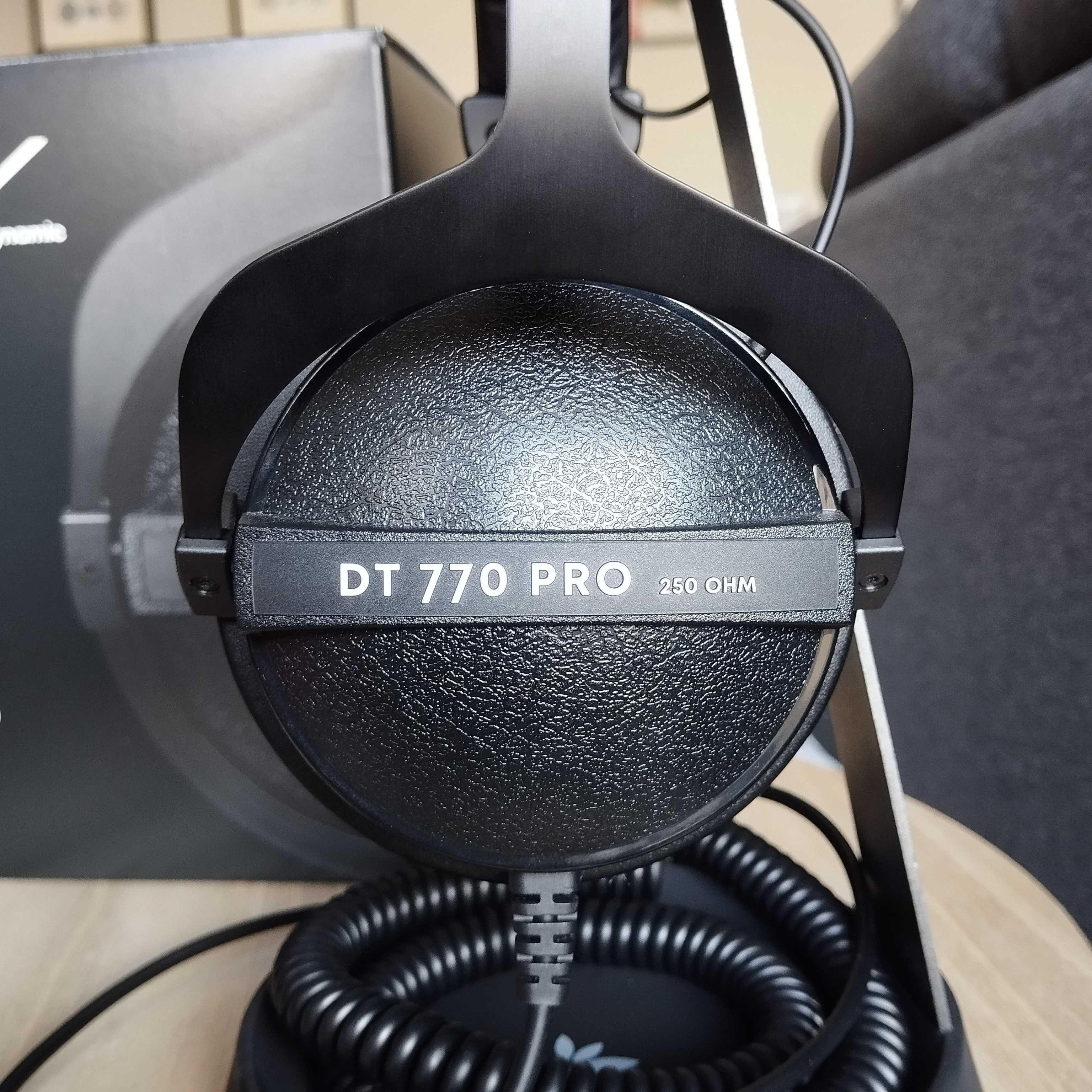 Beyerdynamic DT-770 Pro 250ohm - headphones estúdio novos