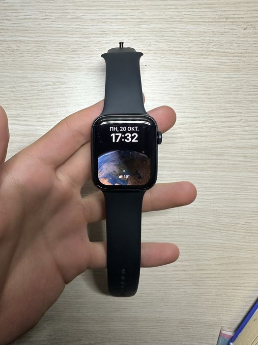 Apple Watch SE 2 44mm