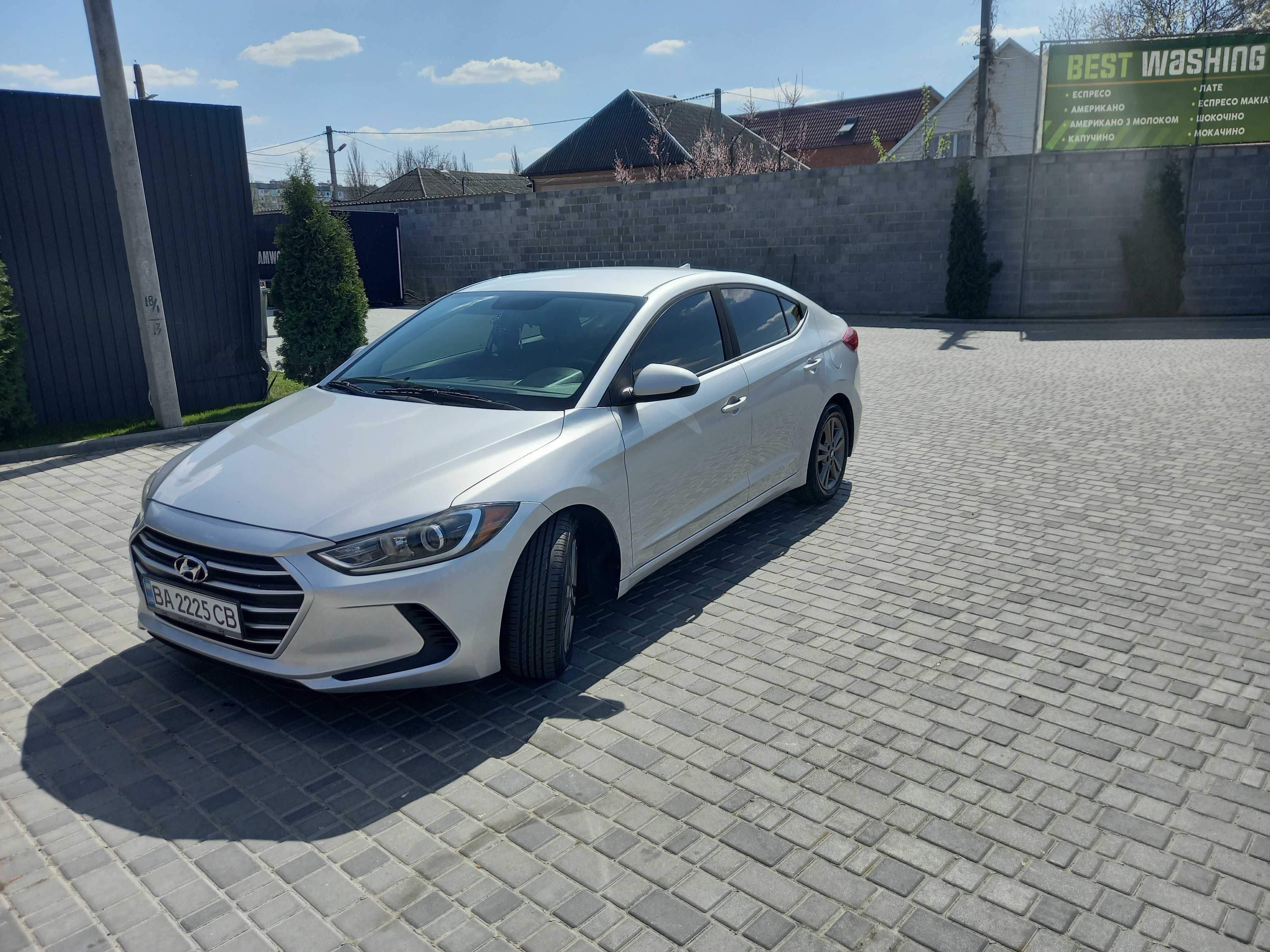 Продам авто Hyundai Elantra 2017