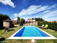 Moradia V3 isolada e com piscina, para venda, em Vitorino...