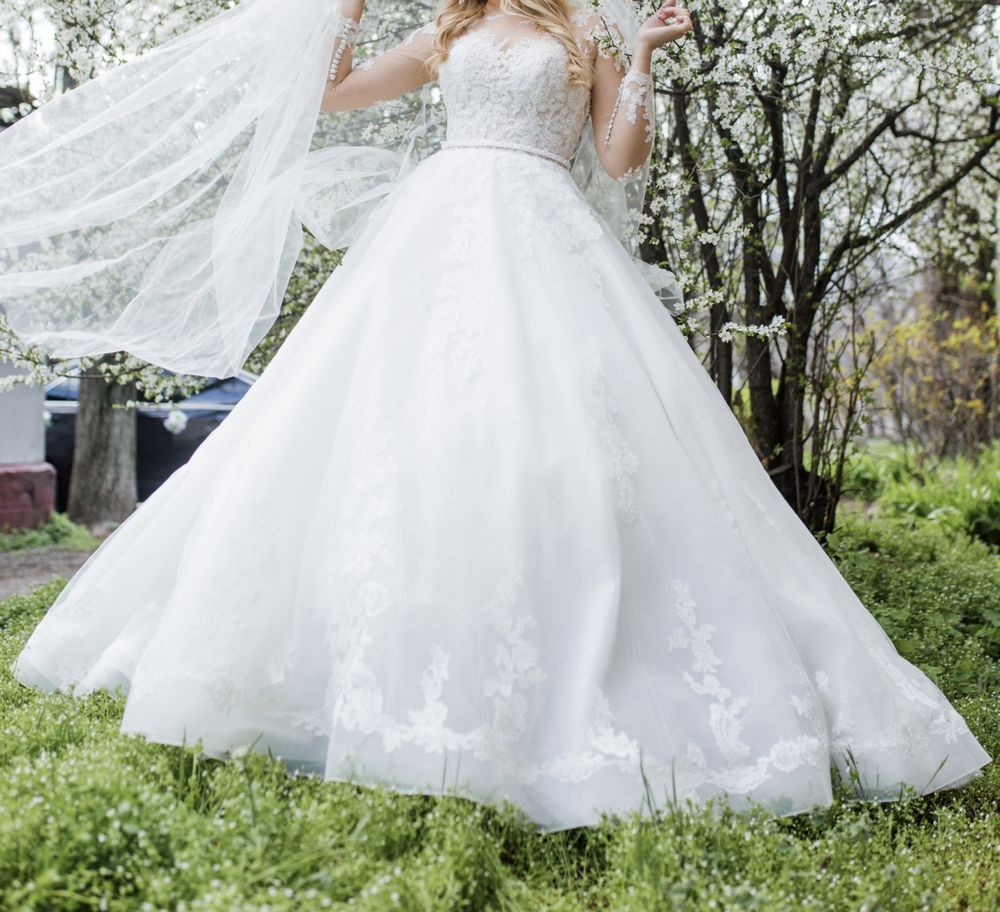 Шикарное Свадебное платье греческого бренда