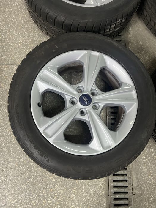 Диски з резиною Ford Kuga Escape