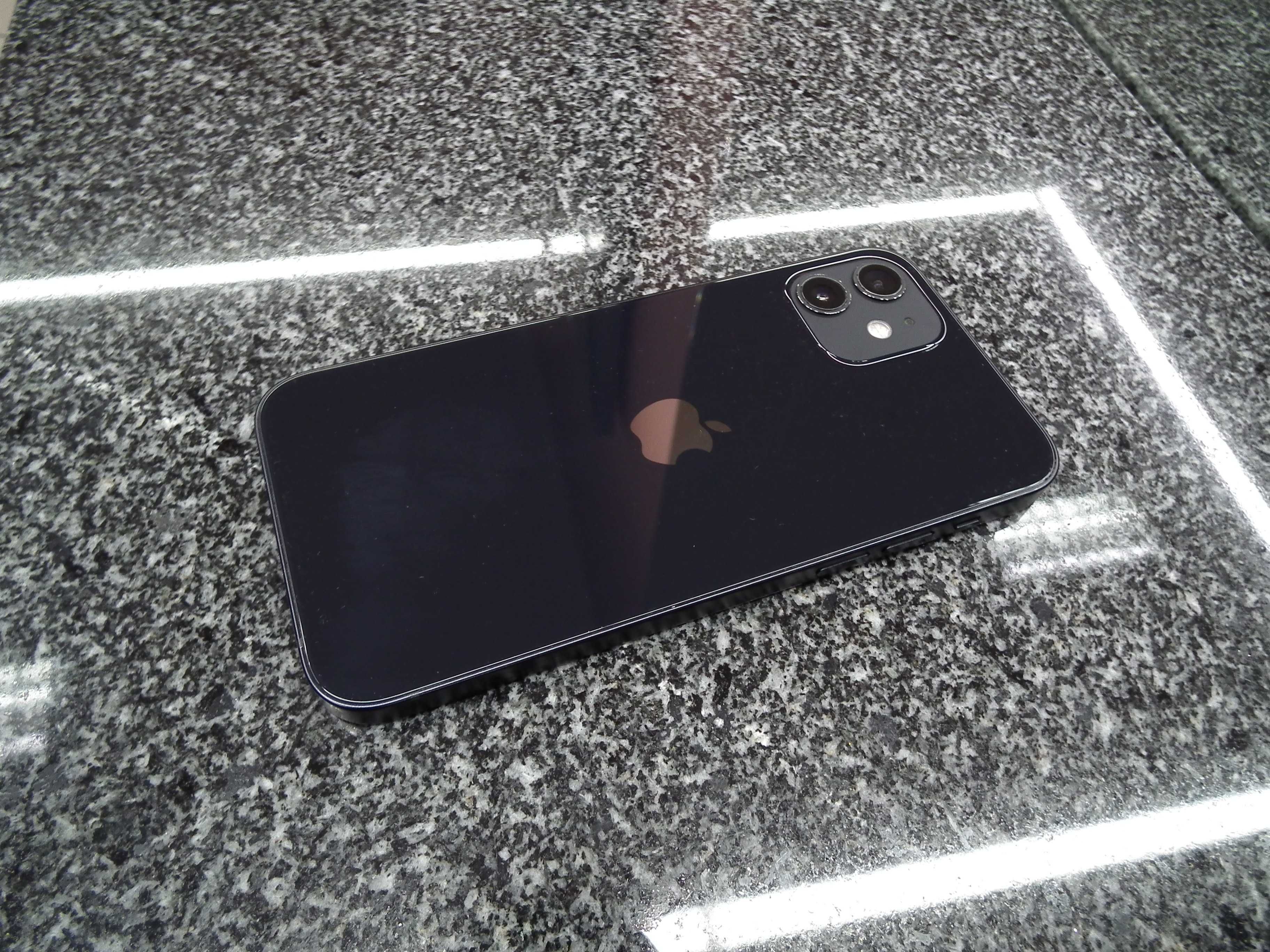 iPhone 12 64GB Desbloqueado