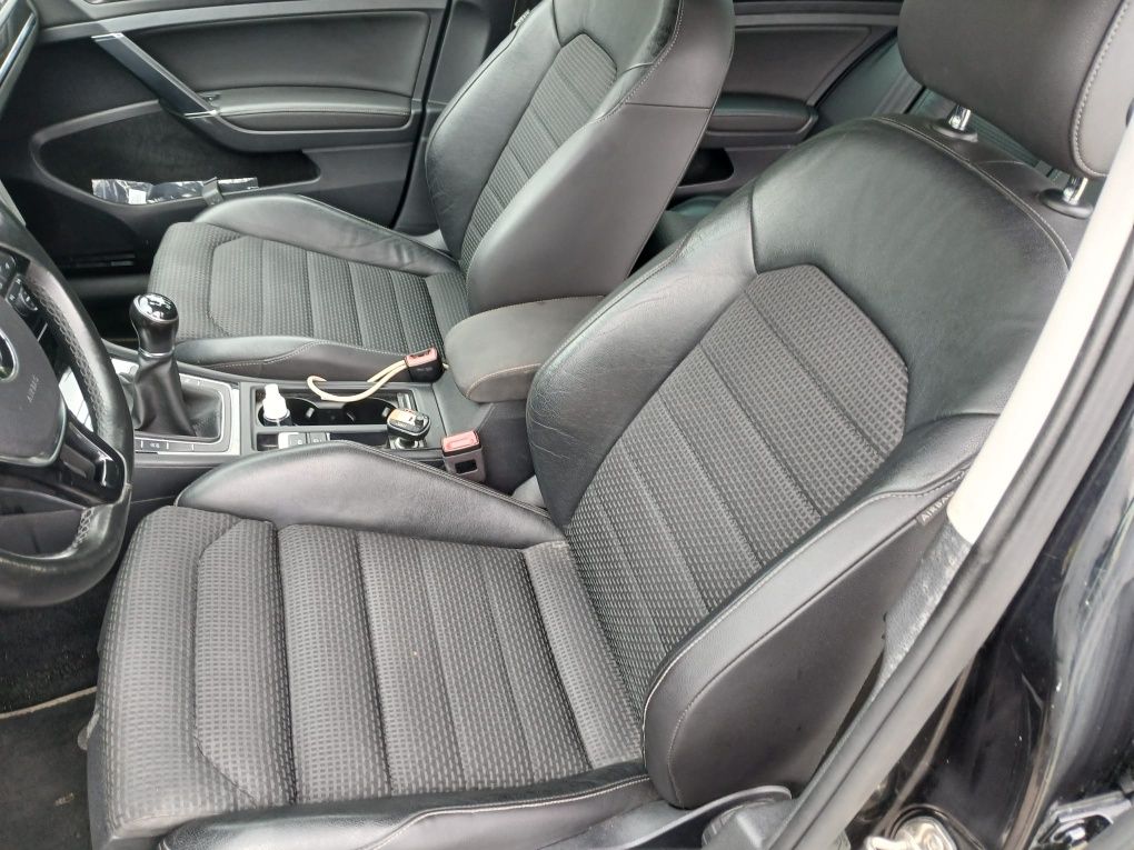 Volkswagen Golf 7 VII 2016rok