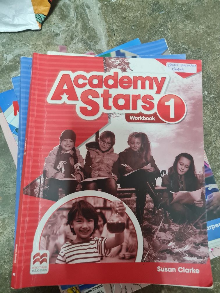 Vendo livros escolares