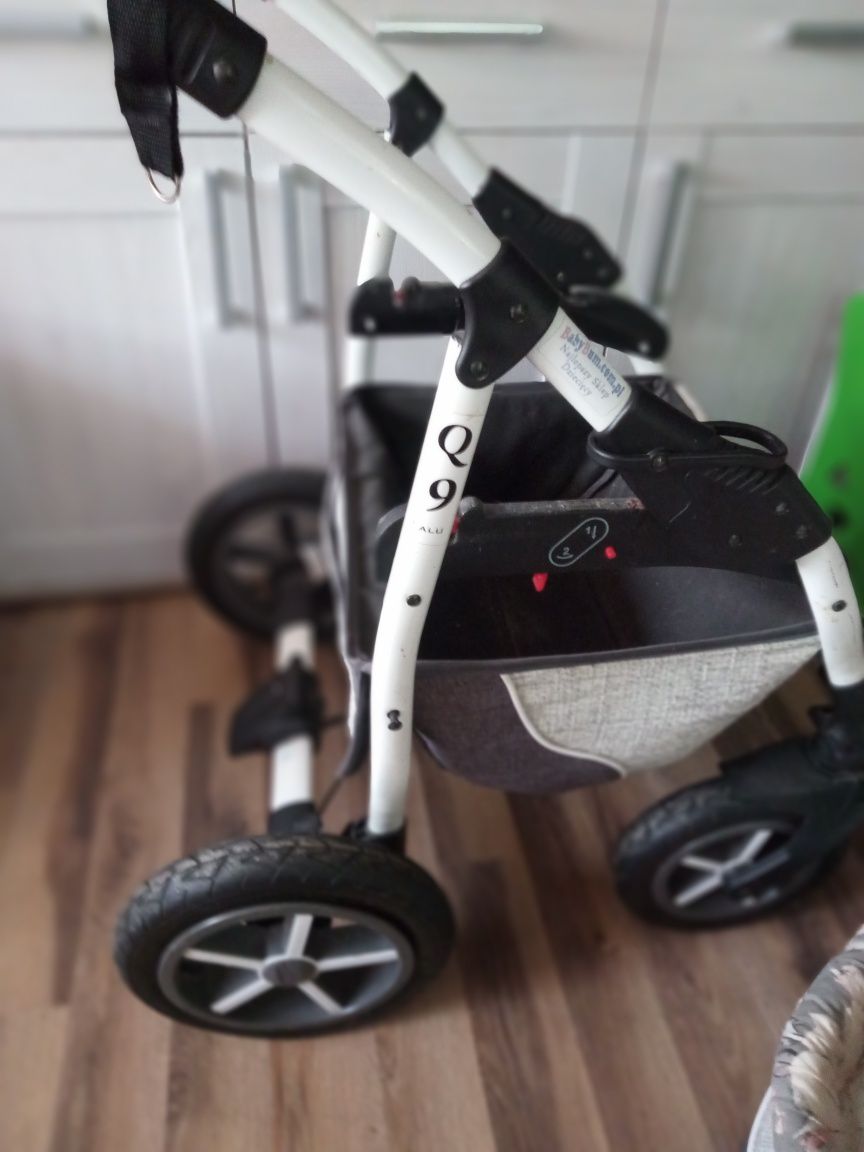 Wózek dziecięcy baby merc Q9