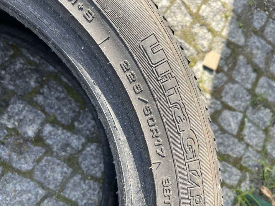 Opony Goodyear zimowe 225/50/R17 2 sztuki