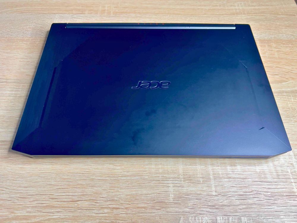 Laptop Acer Nitro 5 i5/16gb/gtx1650Ti