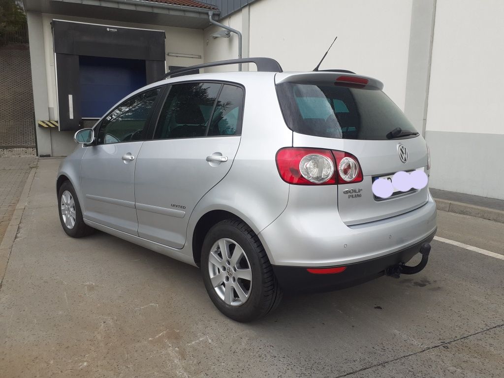 Golf Plus 2008 r 1600MPI klimatronik zareje jeden właś tempomat  alufe