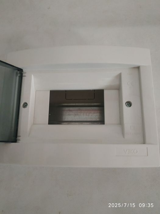 щиток для автоматов  beko