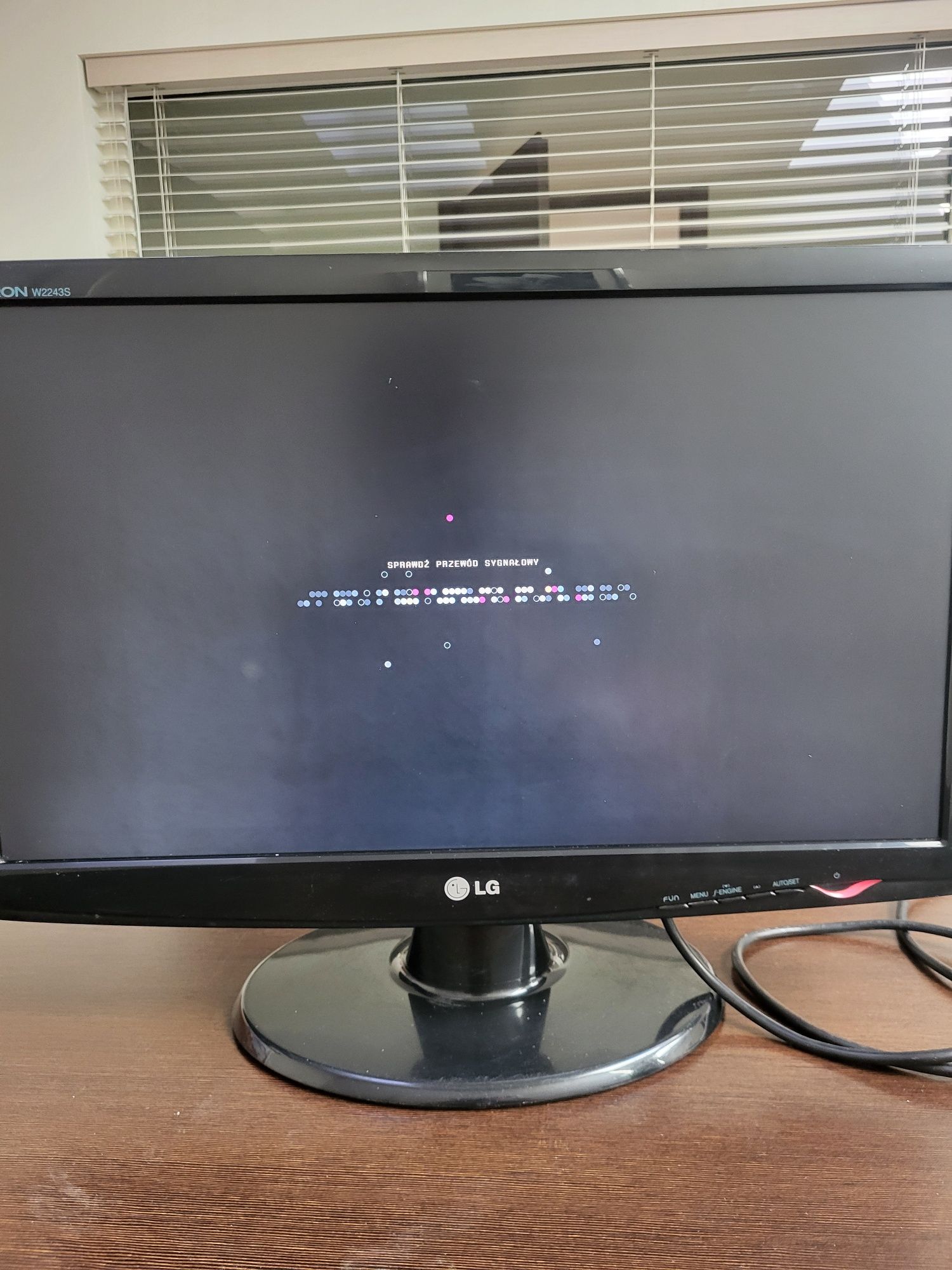 Monitor LG FLATRON W2243S