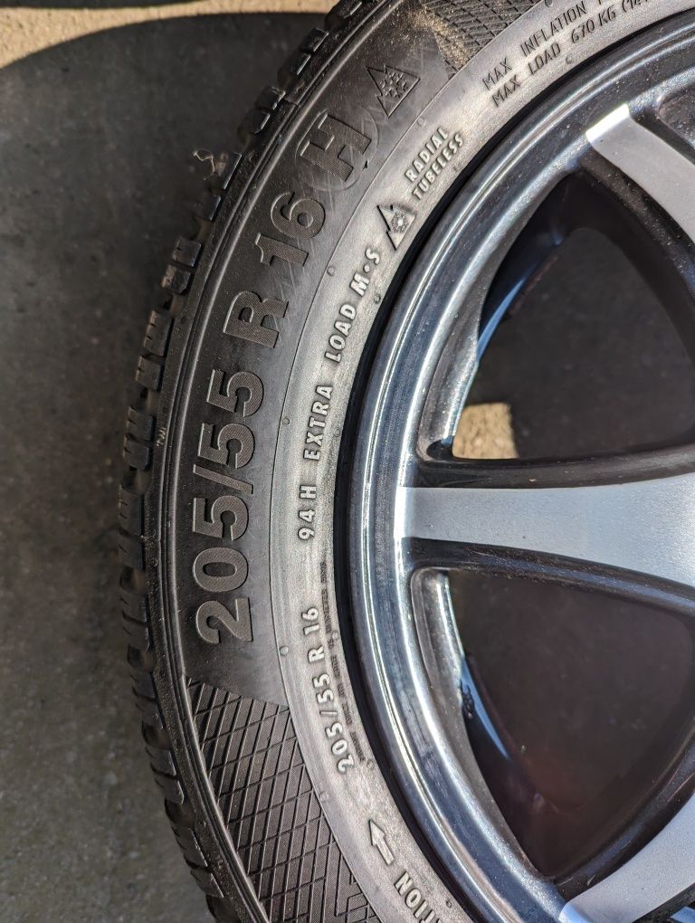 Opony zimowe Continental 205/55 R16 indeks H używane