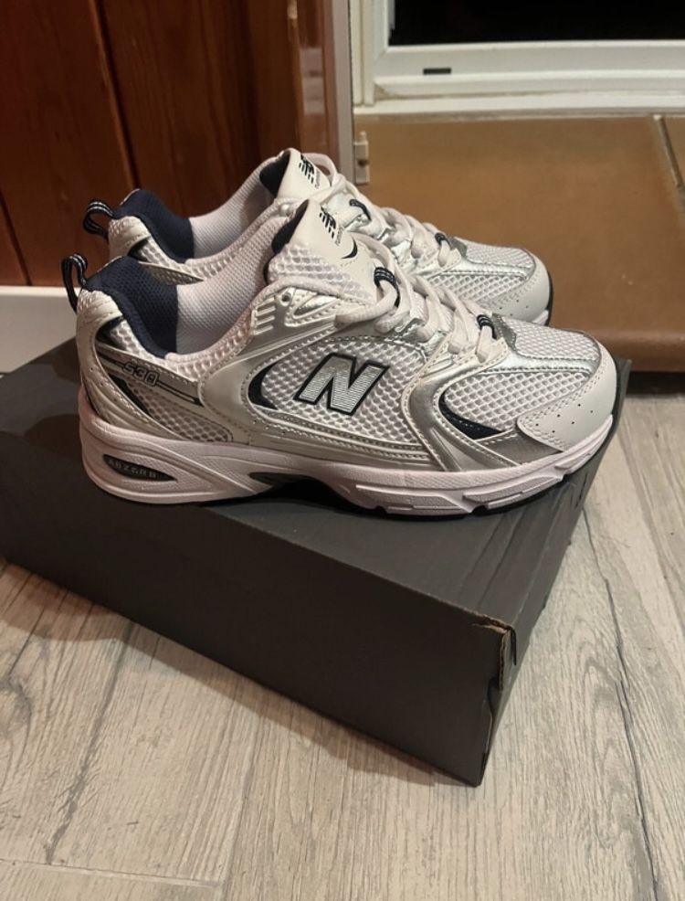 Tenis New Balance novos nunca usados 37,5