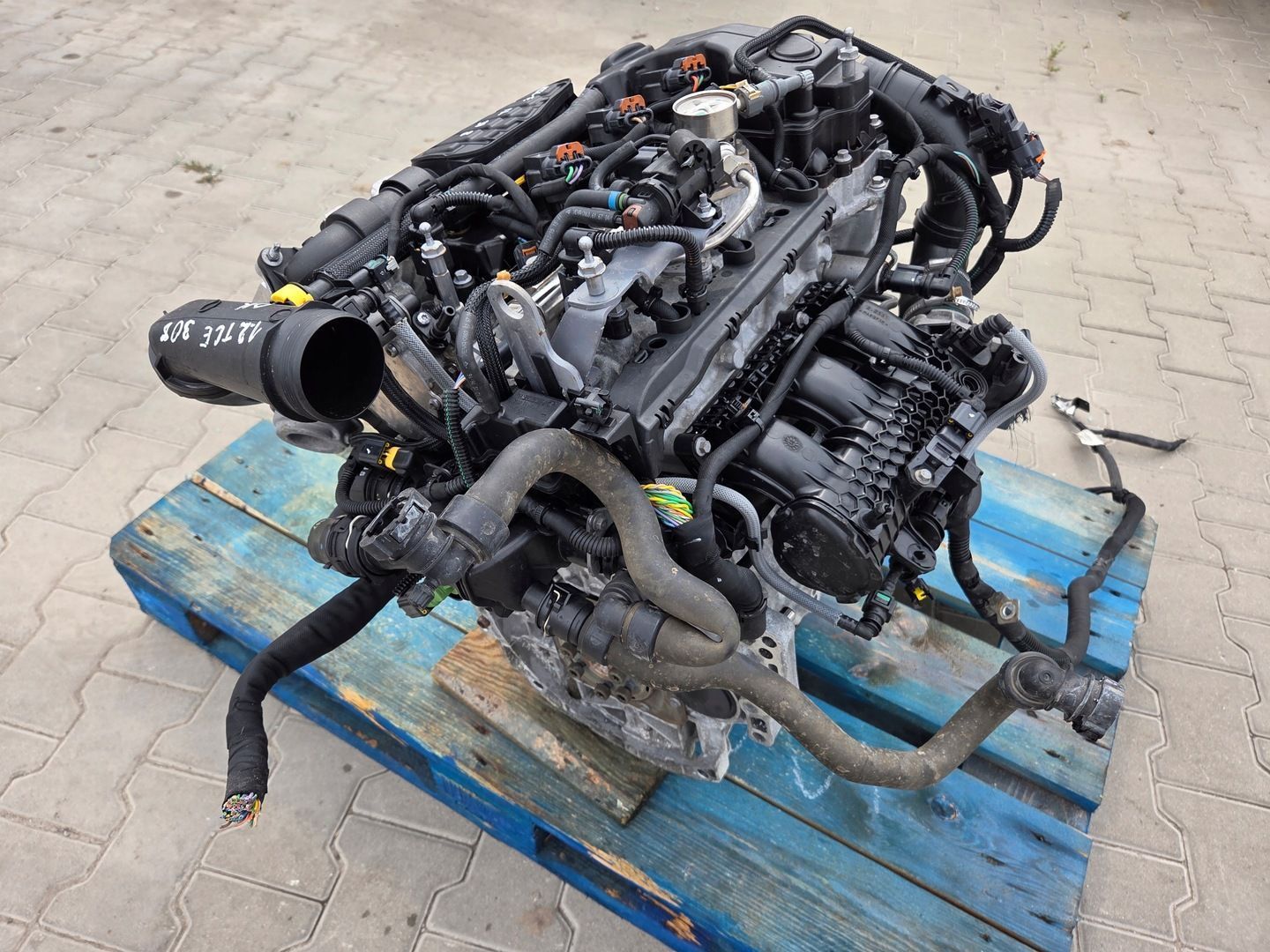 PEUGEOT 2008 308 208 SILNIK 1.2 THP KPL PRZEBIEG 77 TYS KM 10XT18 HN02