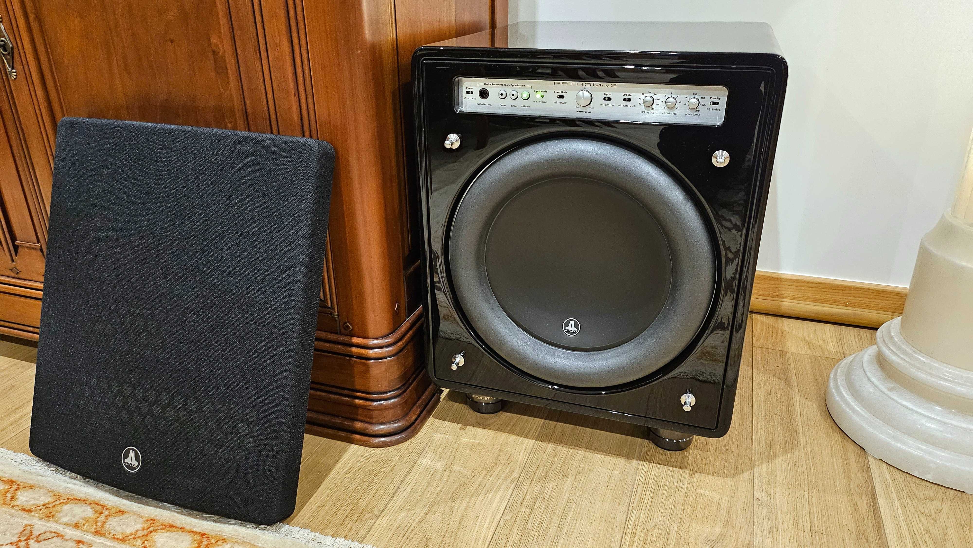 JL Audio Fathom F112 v2 subwoofer