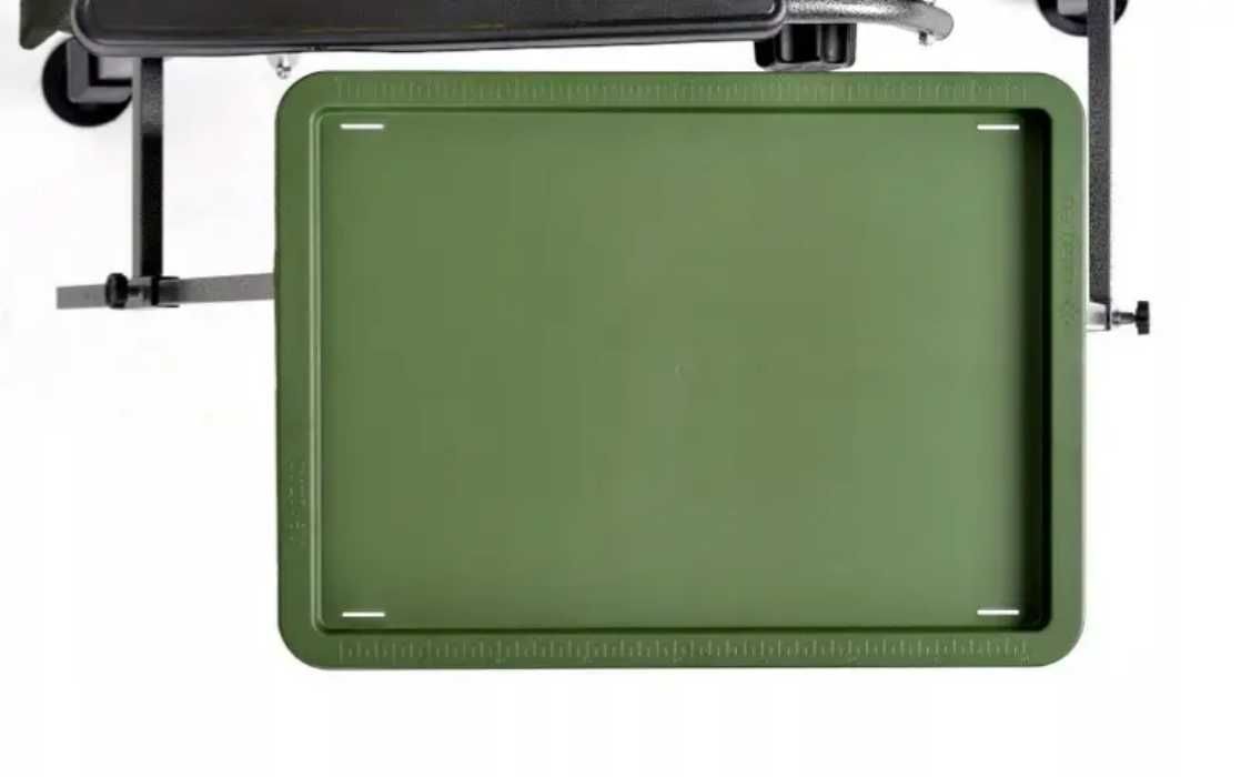 Крісло рибальське складане 120кг зі столиком Elektrostatyk F5R ST/P