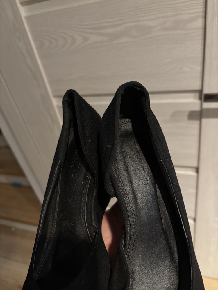 Czarne koturny Trend rozmiar 36