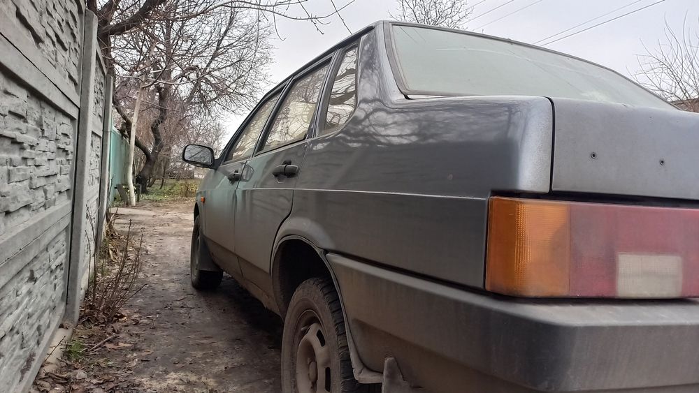 Продам ваз 21099