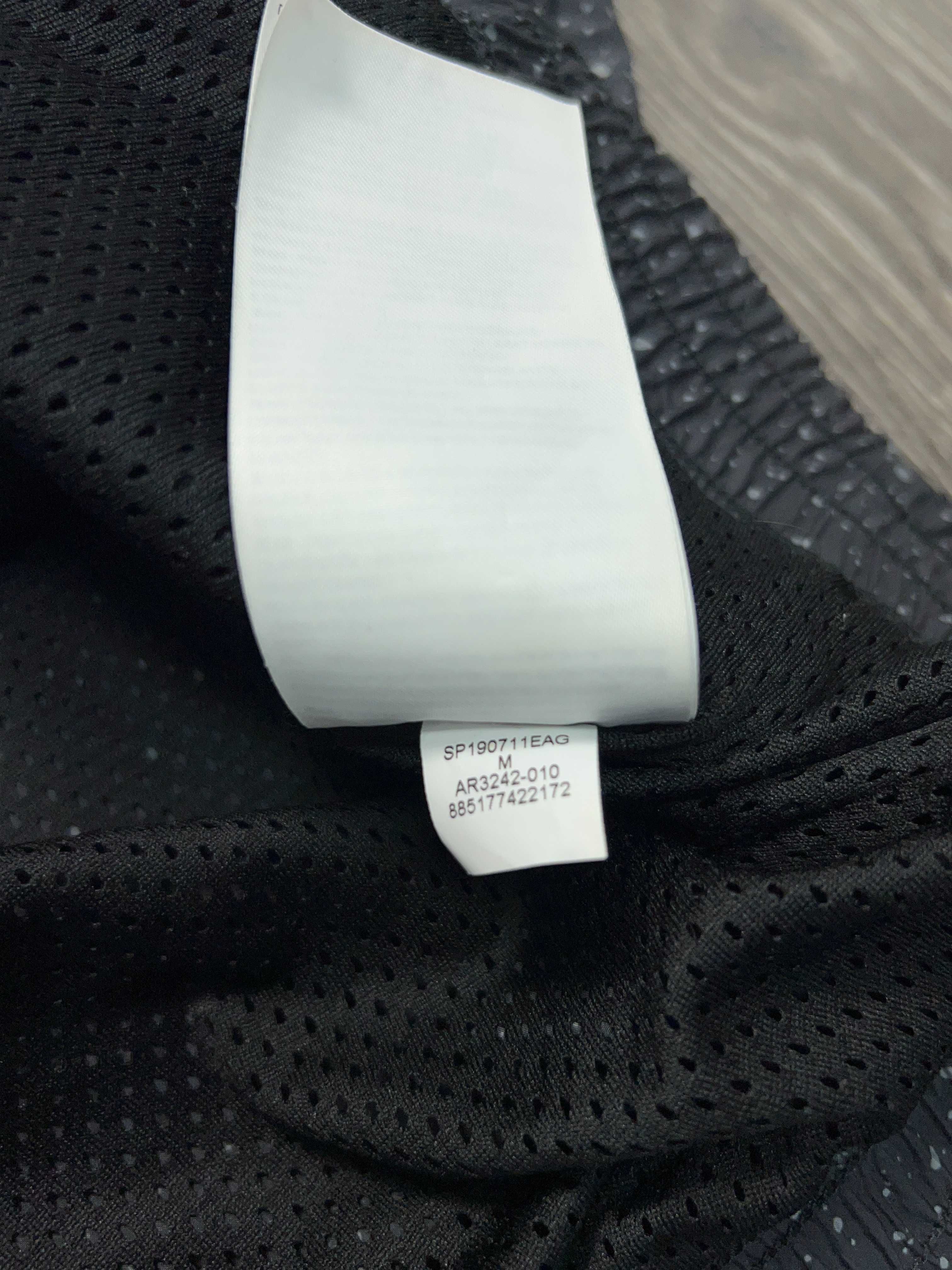 Nike Jordan чоловіча вітровка куртка з капюшоном оригінал р M
