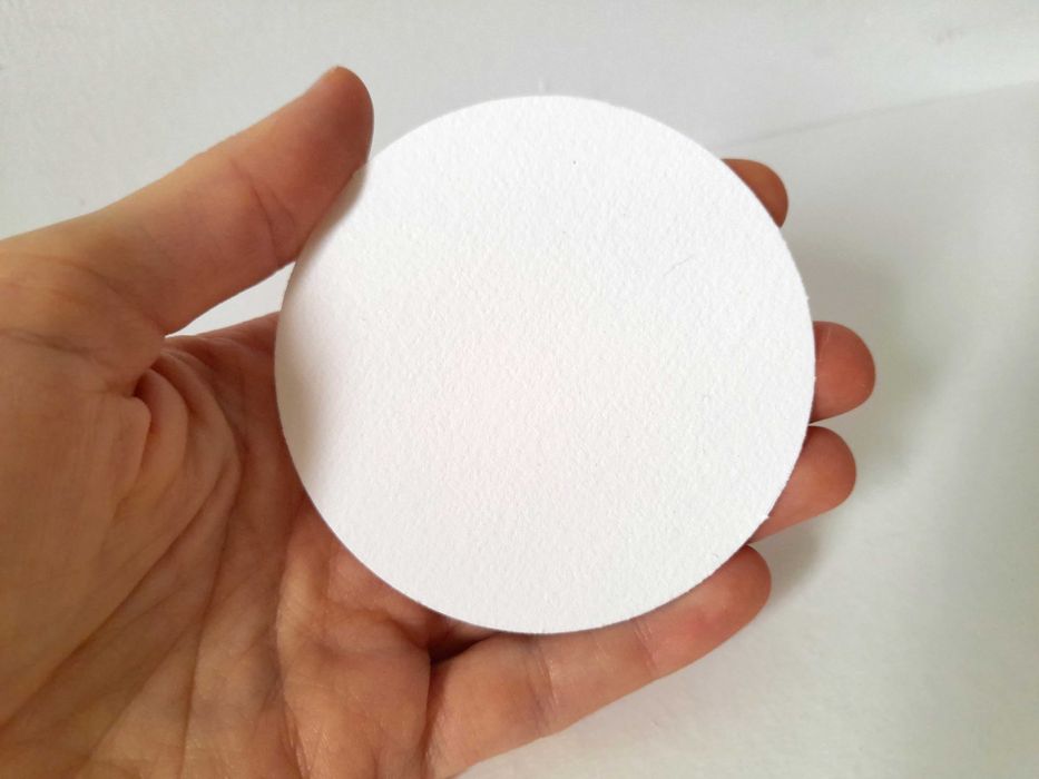 Cartões circulares em papel de aguarela