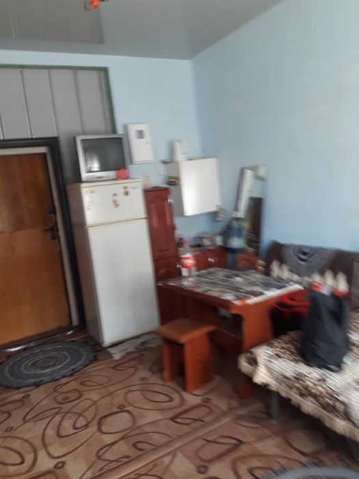 Сдам гостинку метро масельского